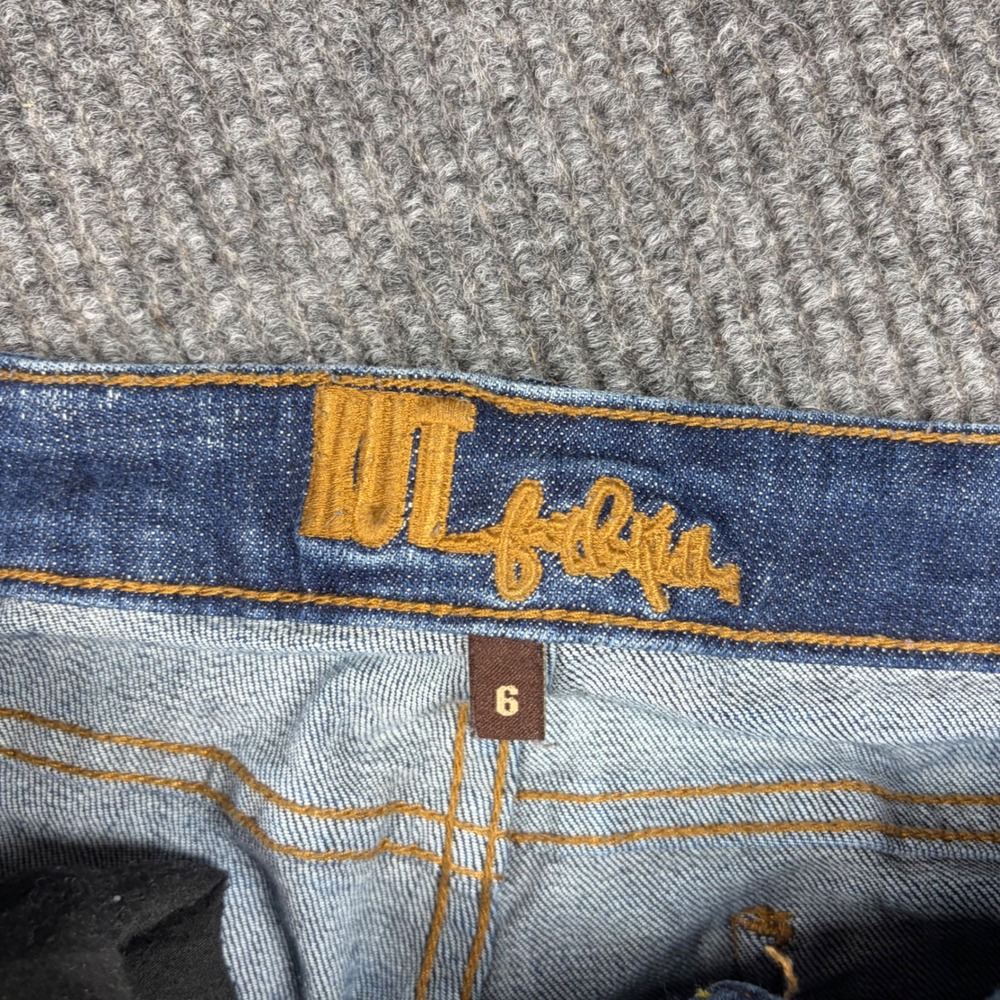 KUT from the Kloth Jeans Womens Size 6 Blue Denim Raw Hem Cuffed Crop Indigo‎ - Picture 6 of 9